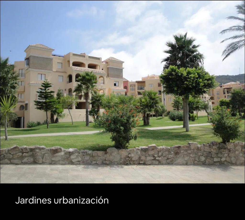 Estupendo Urbanizacion Jardines De Zahara. Zahara De Atunes Apartment